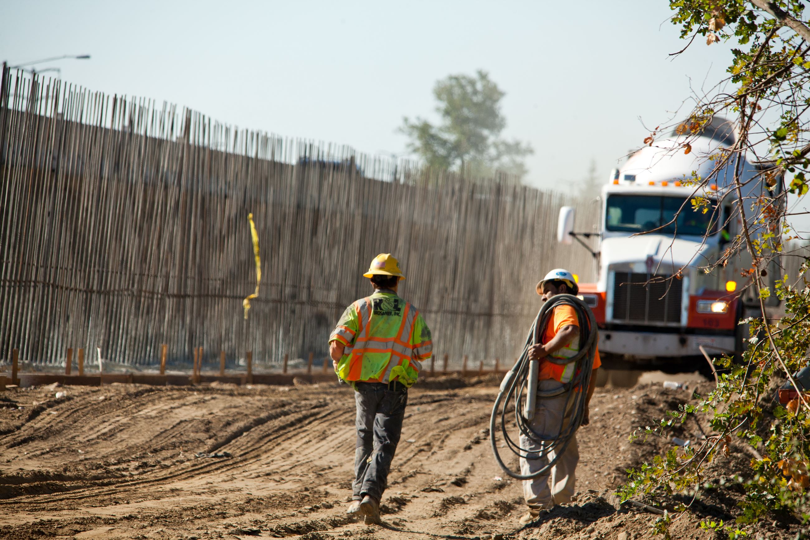 8-2-2012 I-5 Terry Way 2